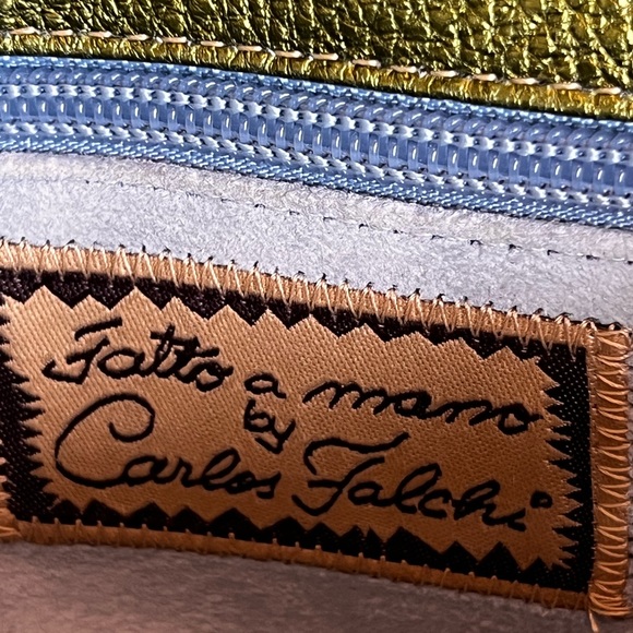 Carlos Falchi - Picture 3 of 6